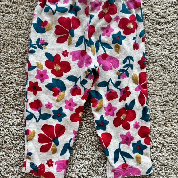 Baby Girl 3-Piece Outfit Red Peacoat, Onesie & Floral Pants Size 9 months - Picture 11 of 14